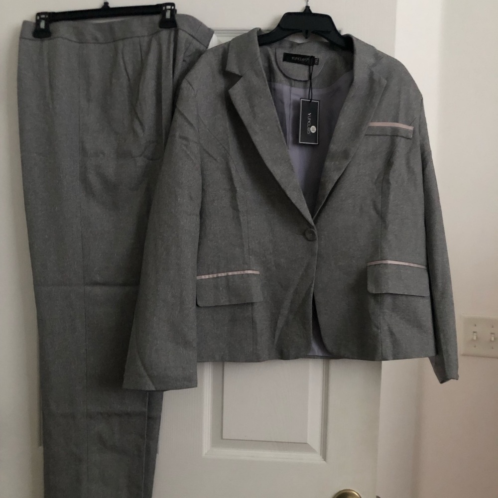 Women’s jacket and pants.